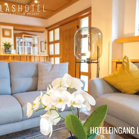 Hotel Glashotel ***s Mit Glas & Beauty & Wellness & Natur 4*