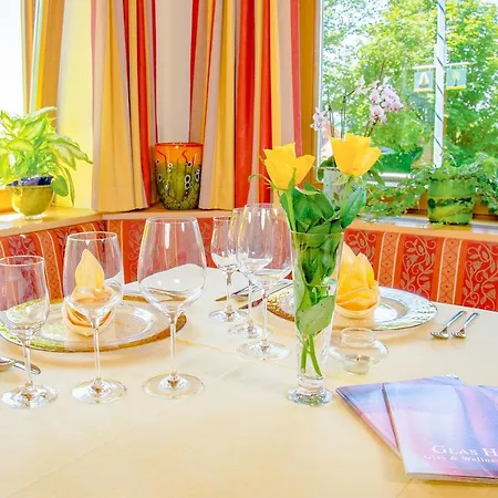Glashotel ***s Mit Glas & Beauty & Wellness & Natur Hotel